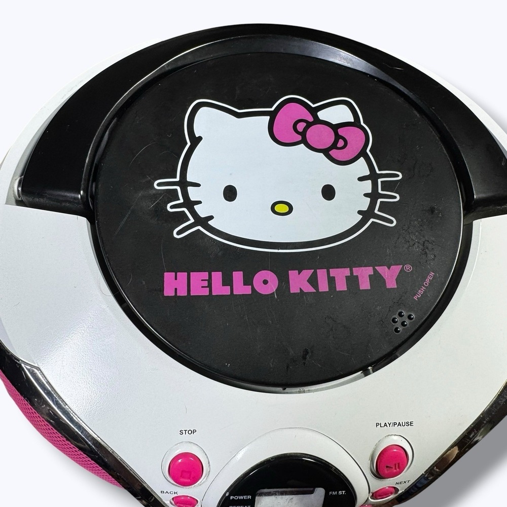 Hello Kitty CD Player Boombox Radio White Pink 2014 KT2026MBY Sanrio Rare *READ - Picture 3 of 12